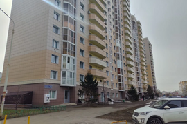 300 кв м на первой линии по Чистопольской