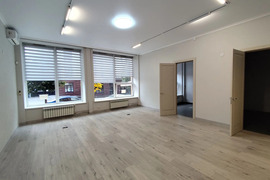 Офис, торговое помещение, салон красоты в центре 61 кв м