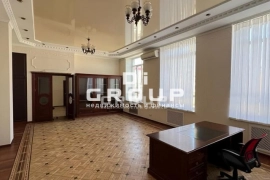 Сдается помещение бизнес-центре 560 кв.м.