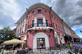 Сдаются помещения в историческом центре 1372 кв.м.