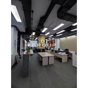 Сдается офис 310,6 кв м около метро