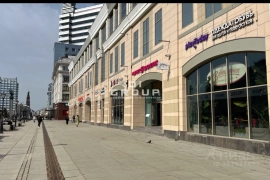 Площадь в ТЦ Республика