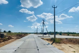 Земельный участок с коммуникациями и охраной